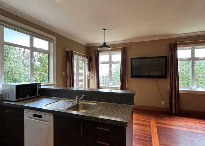  at 25 Woodfield Avenue, Papaioea, Palmerston North, Manawatu / Whanganui