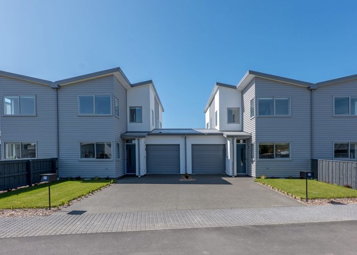  at 21 Kakapo Lane, REDWOOD