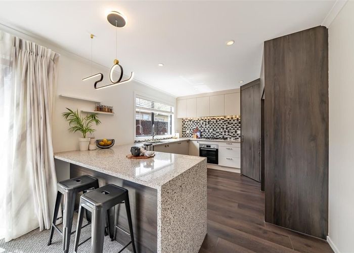  at 11 Buddle Road, Wallaceville, Upper Hutt, Wellington