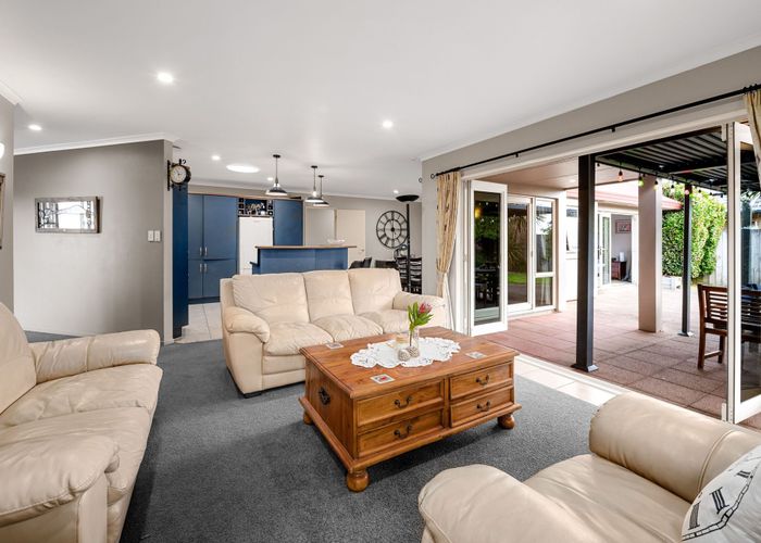  at 76 Saint James Drive, Huntington, Hamilton, Waikato