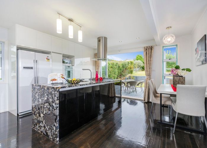  at 3 Ira Street, Mount Roskill, Auckland