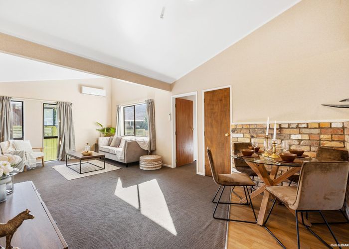 at 10A Forest Hill Road, Henderson, Auckland