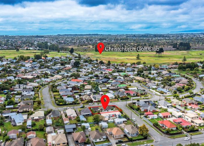 at 35 Vardon Crescent, Shirley, Christchurch City, Canterbury