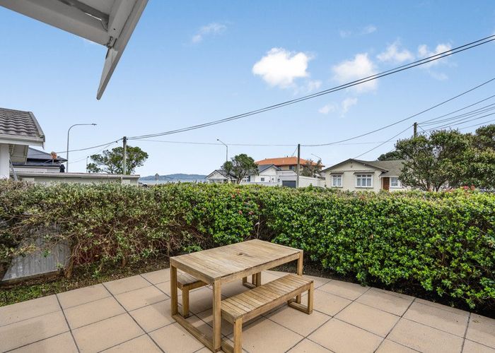  at 4 Collins Street, Petone, Lower Hutt, Wellington