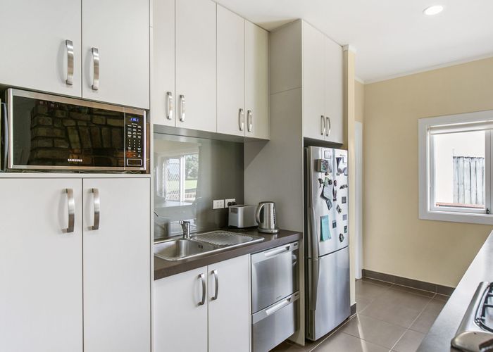  at 1 Waiari Road, Conifer Grove, Takanini