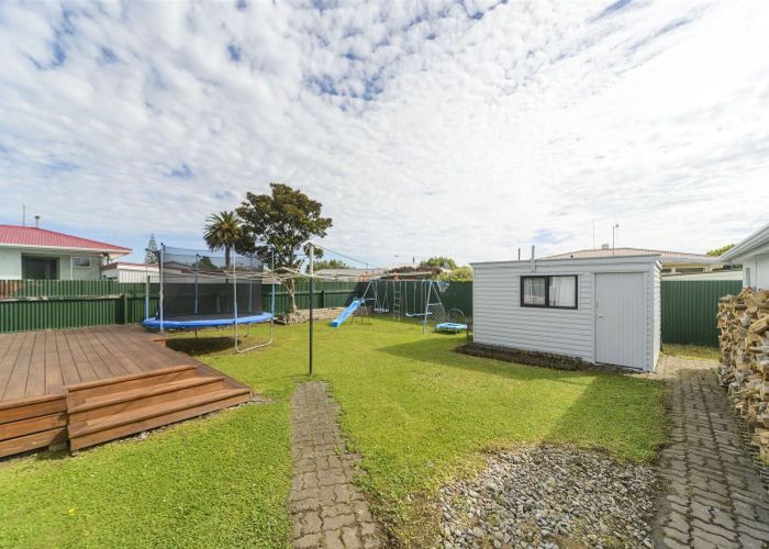  at 25 Paisley Street, Awapuni, Palmerston North, Manawatu / Whanganui