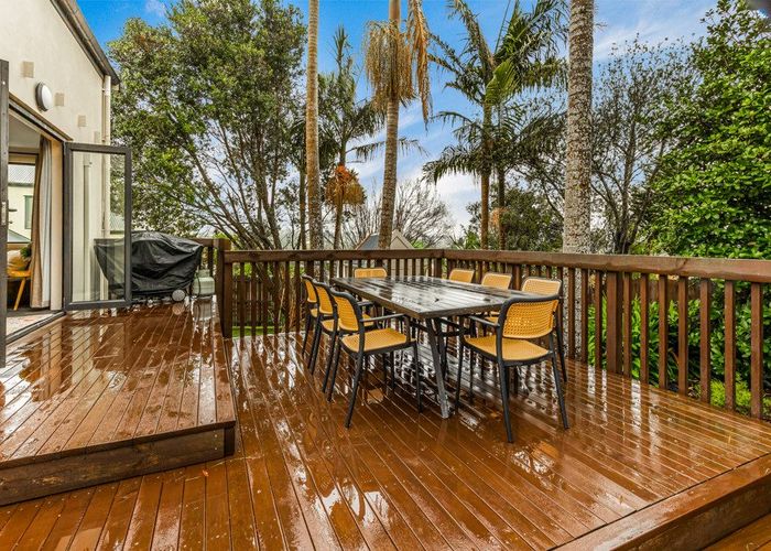  at 5 View Ridge Drive, Ranui, Auckland