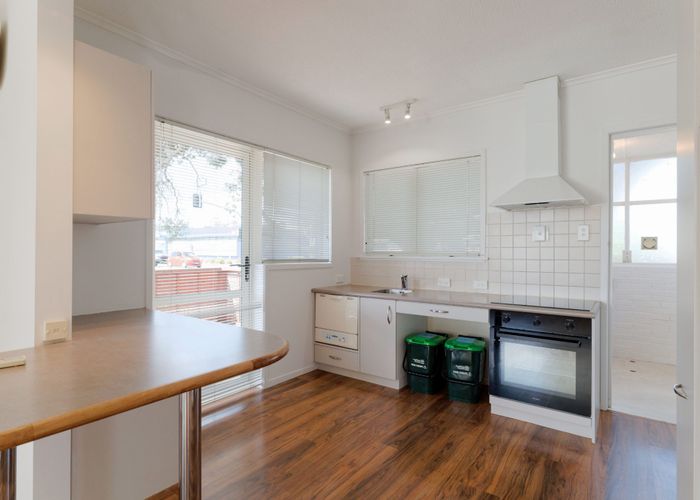  at 1/760 Beach Road, Browns Bay, North Shore City, Auckland