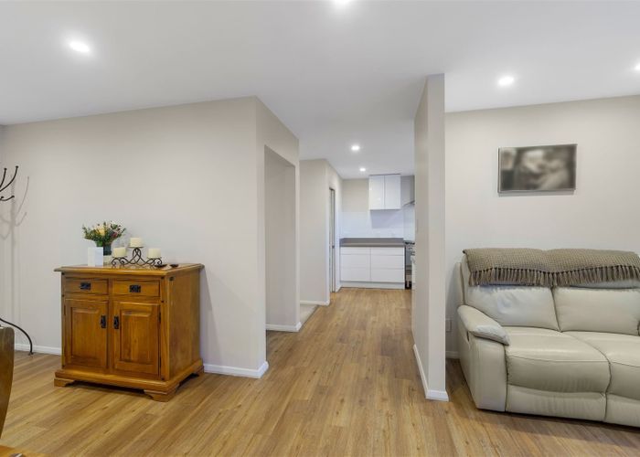  at 139 Centaurus Road, Saint Martins, Christchurch
