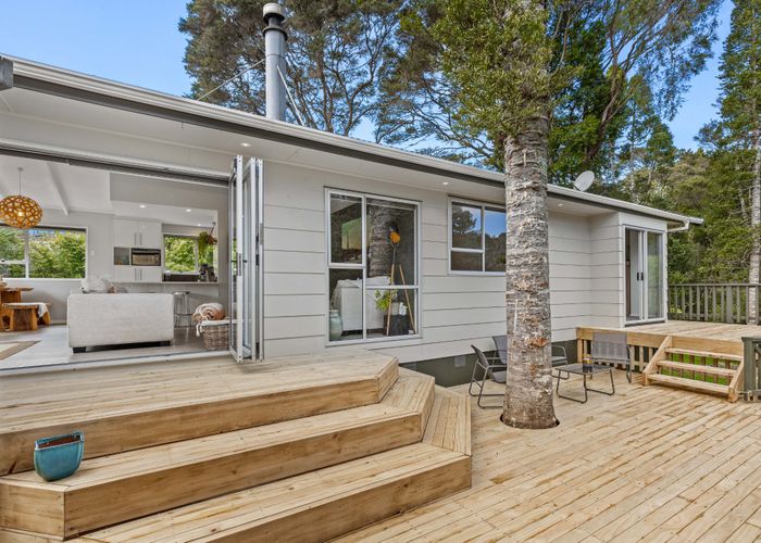  at 43 Onedin Place, Titirangi, Waitakere City, Auckland