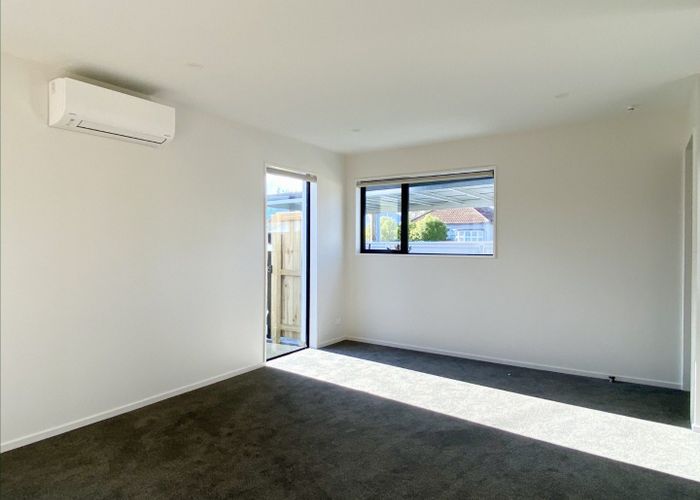  at 2/52 Hills Road, Edgeware, Christchurch City, Canterbury