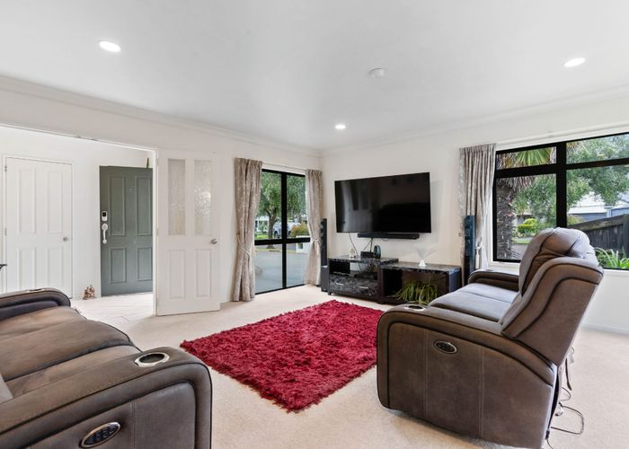  at 6 Hinemarama Close, Papamoa Beach, Papamoa