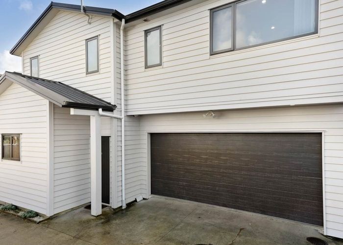  at 70B Woodglen Road, Glen Eden, Auckland