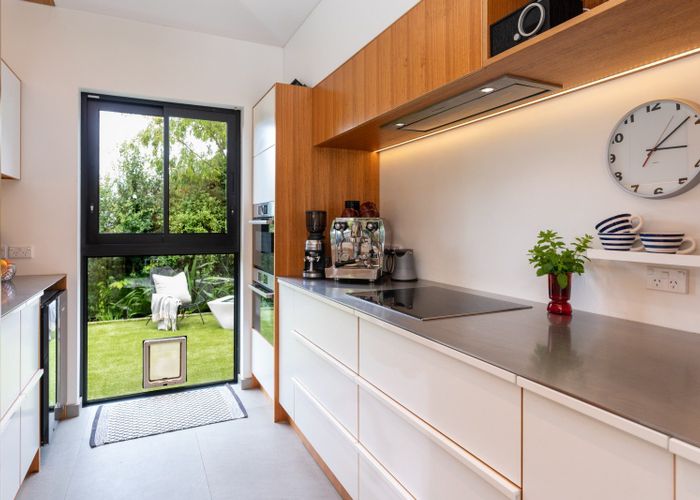  at 17 Kim Street, Khandallah, Wellington, Wellington