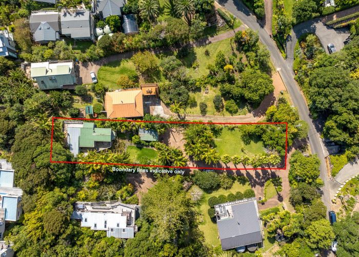  at 9 Tiri View Road, Palm Beach, Waiheke Island, Auckland
