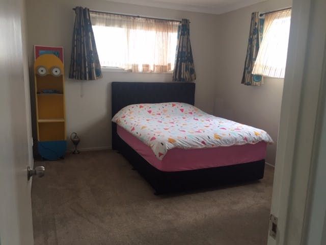  at 2/4 Carlie Street, Papatoetoe, Auckland