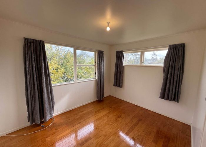 at 63 Barrys Road, Glendene, Waitakere City, Auckland