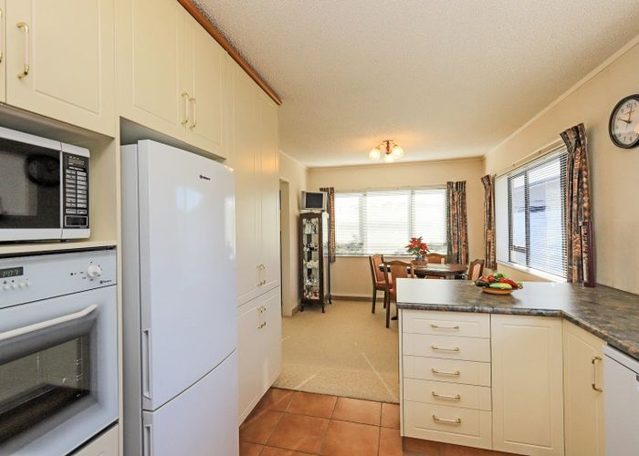  at 4/52 Avondale Road, Taradale, Napier