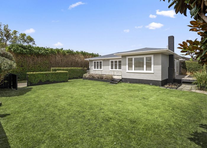  at 1/50 Muir Avenue, Mangere Bridge, Manukau