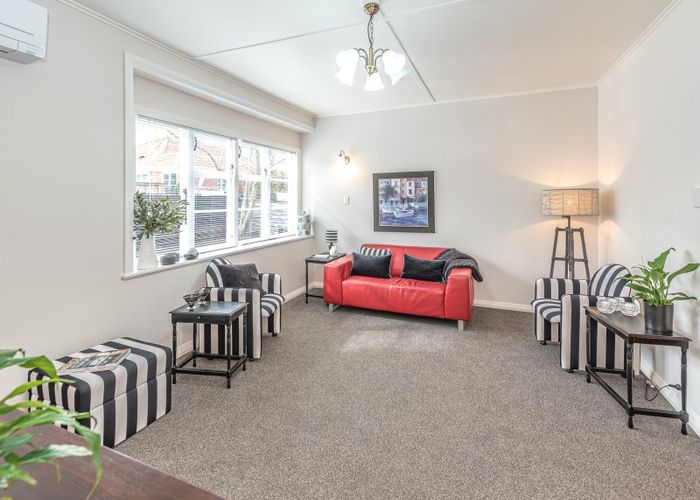  at 17A Taranaki Street, Saint Johns Hill, Whanganui