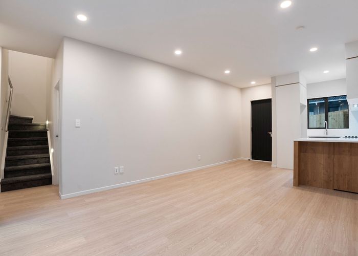  at 1/5 Topliss Drive, Torbay, North Shore City, Auckland