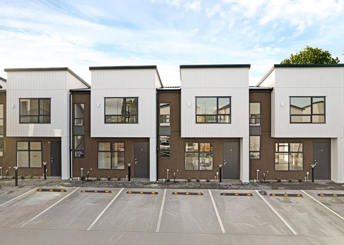  at Lot5/83-87 Cascades Road, Pakuranga Heights, Manukau City, Auckland