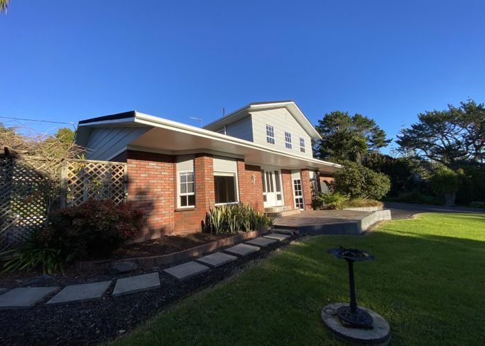  at 207 Schnapper Rock Road, Schnapper Rock, Auckland