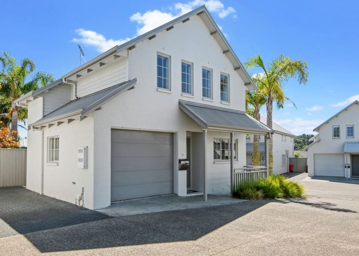  at 12/9 Georgia Terrace, Albany, Auckland