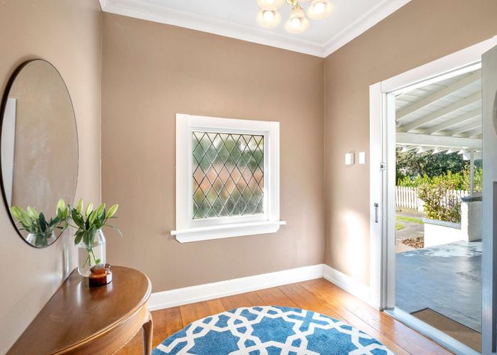  at 52 Young Street, Whanganui East, Whanganui, Manawatu / Whanganui