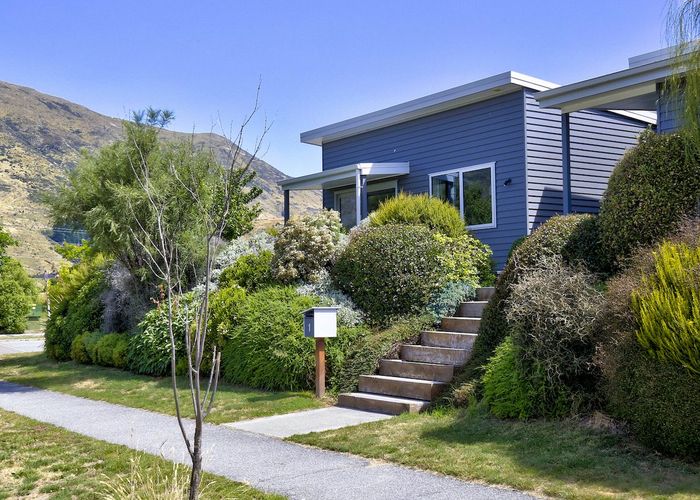  at 13 Hope Avenue, Lake Hayes Estate, Queenstown-Lakes, Otago
