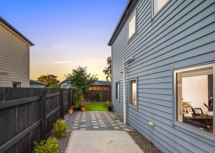  at 214D Portage Road, Papatoetoe, Auckland