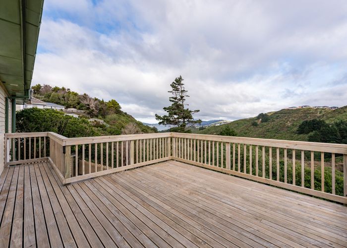  at 20 Miles Crescent, Newlands, Wellington, Wellington