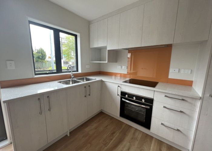  at 2B Awatere Street, Clover Park, Manukau City, Auckland