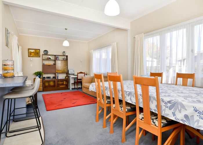  at 110 Brookfield Street, Hamilton East, Hamilton