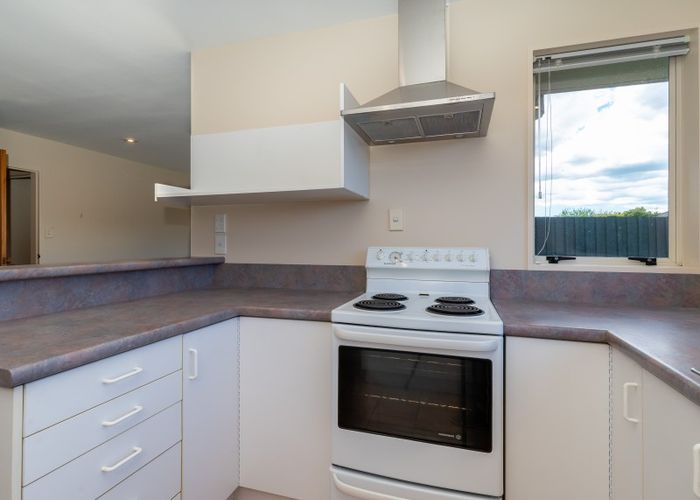  at 2/4 Empress Place, Halswell, Christchurch