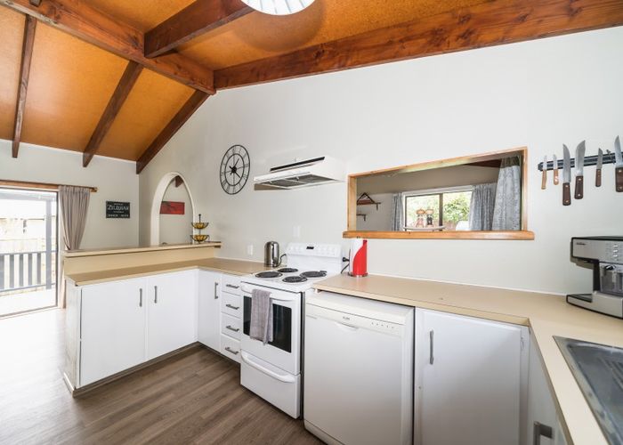  at 33 Kowhai Street, Tokomaru