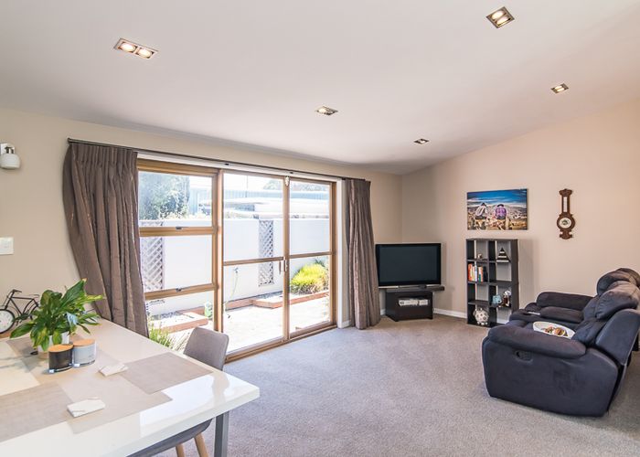  at 10 Watson Drive, Paraparaumu Beach, Paraparaumu