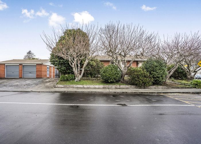  at 135 Clouston Park Road, Clouston Park, Upper Hutt