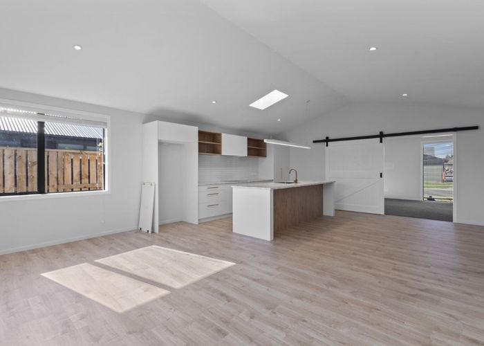  at 5 Whakahaumako Road, Cambridge, Waipa, Waikato