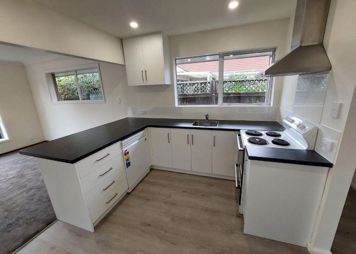  at 9 Camberwell Place, Avonhead, Christchurch City, Canterbury