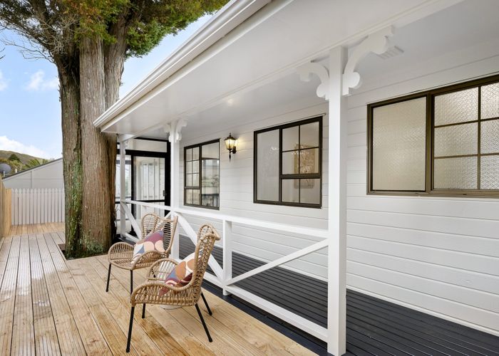  at 15 Cargill Street, Karori, Wellington, Wellington