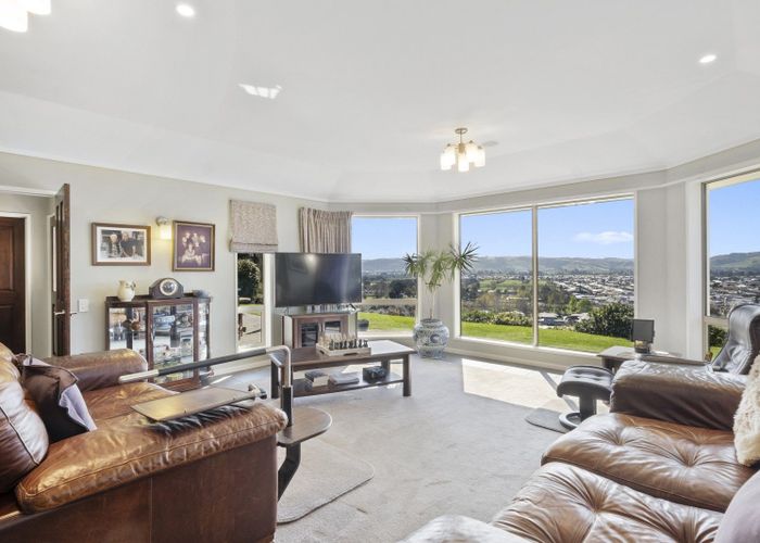 at 19 Fairmile Drive, Kinmont Park, Mosgiel