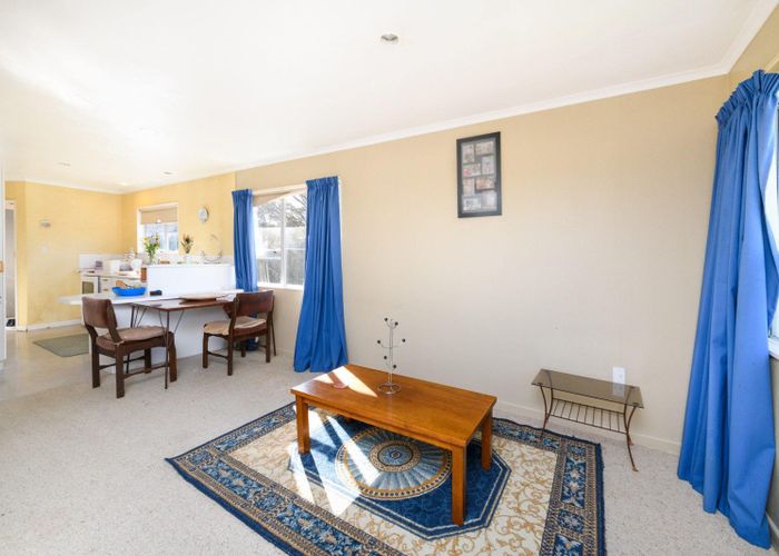  at 8 Spilman Place, Awapuni, Palmerston North