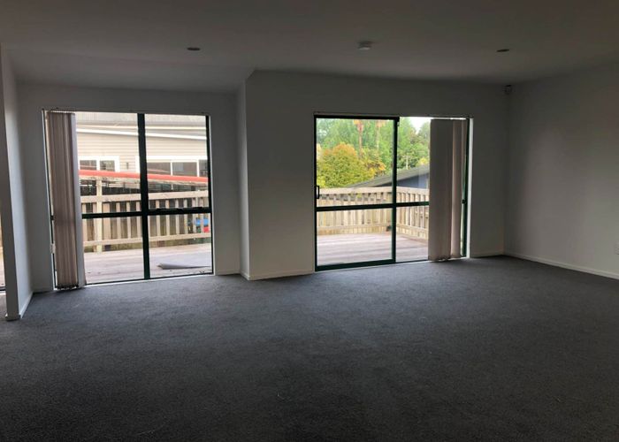  at 2/152 Carrington Road, Mount Albert, Auckland City, Auckland