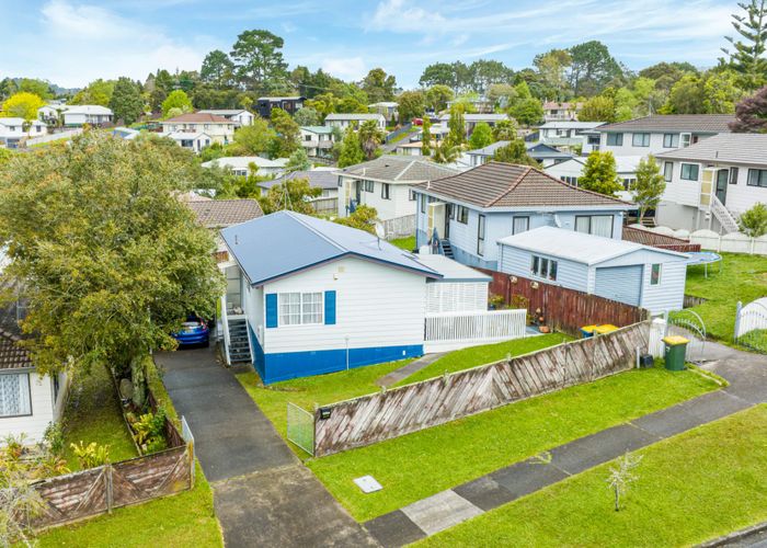  at 204 Solar Road, Glen Eden, Auckland