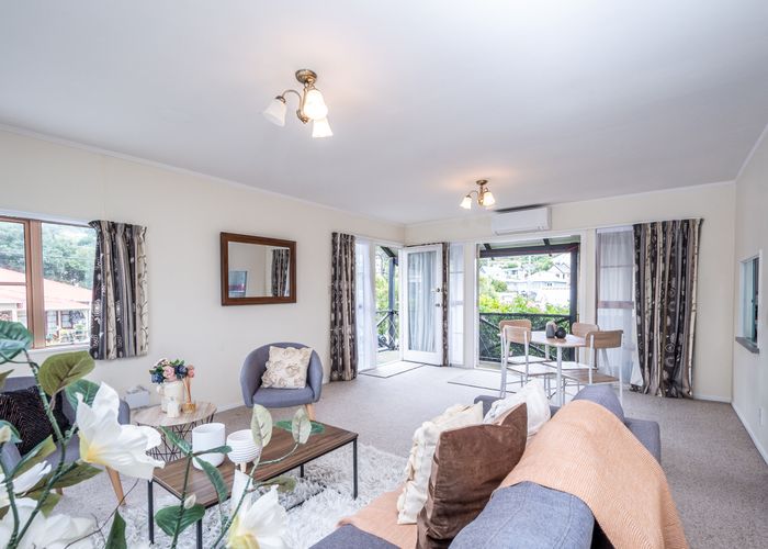  at 4B Earp Street, Johnsonville, Wellington