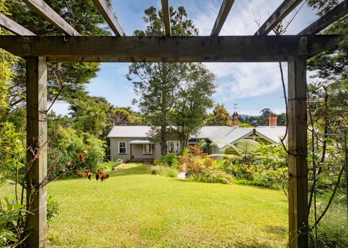  at 54 Tinopai Road, Titirangi, Auckland