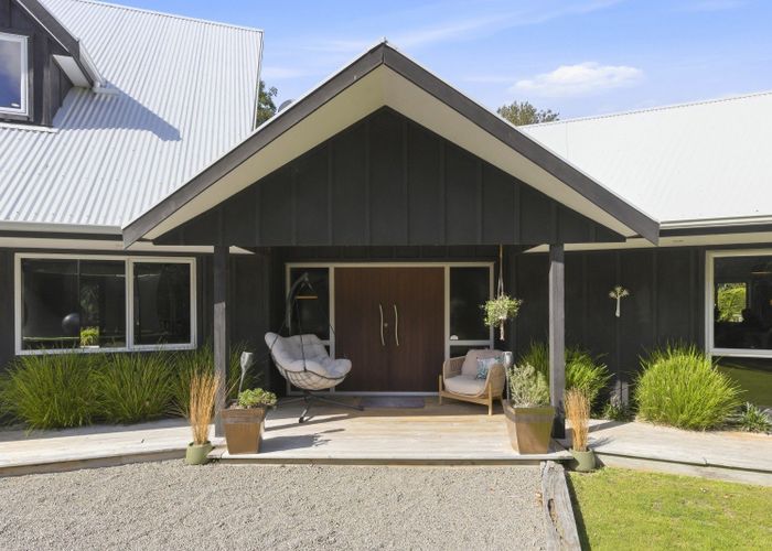  at 132 Maui Pomare Road, Paraparaumu, Kapiti Coast, Wellington