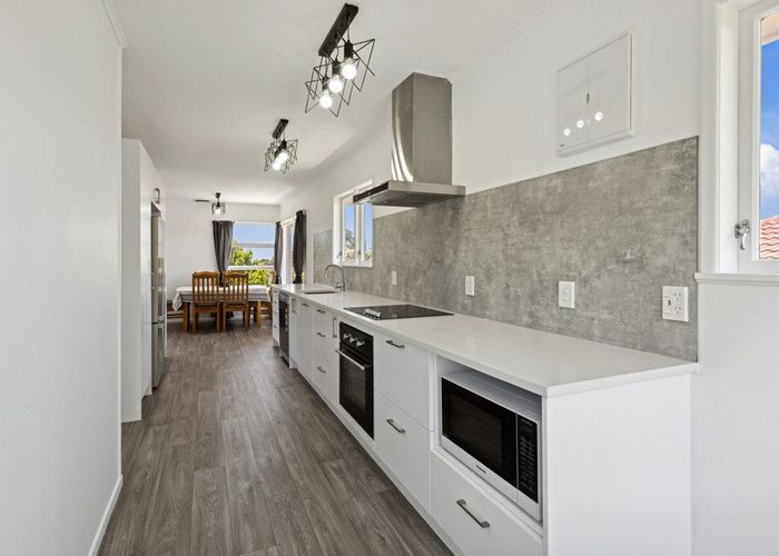  at 26 Agincourt Street, Glenfield, Auckland