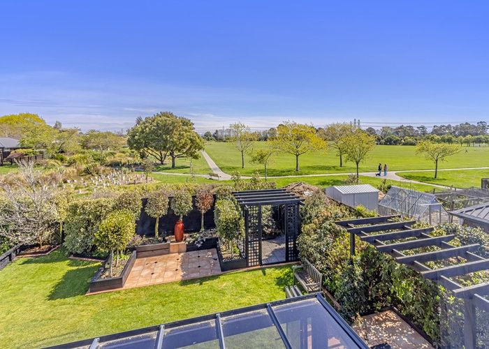  at 29 Greystoke Lane, Avonhead, Christchurch City, Canterbury